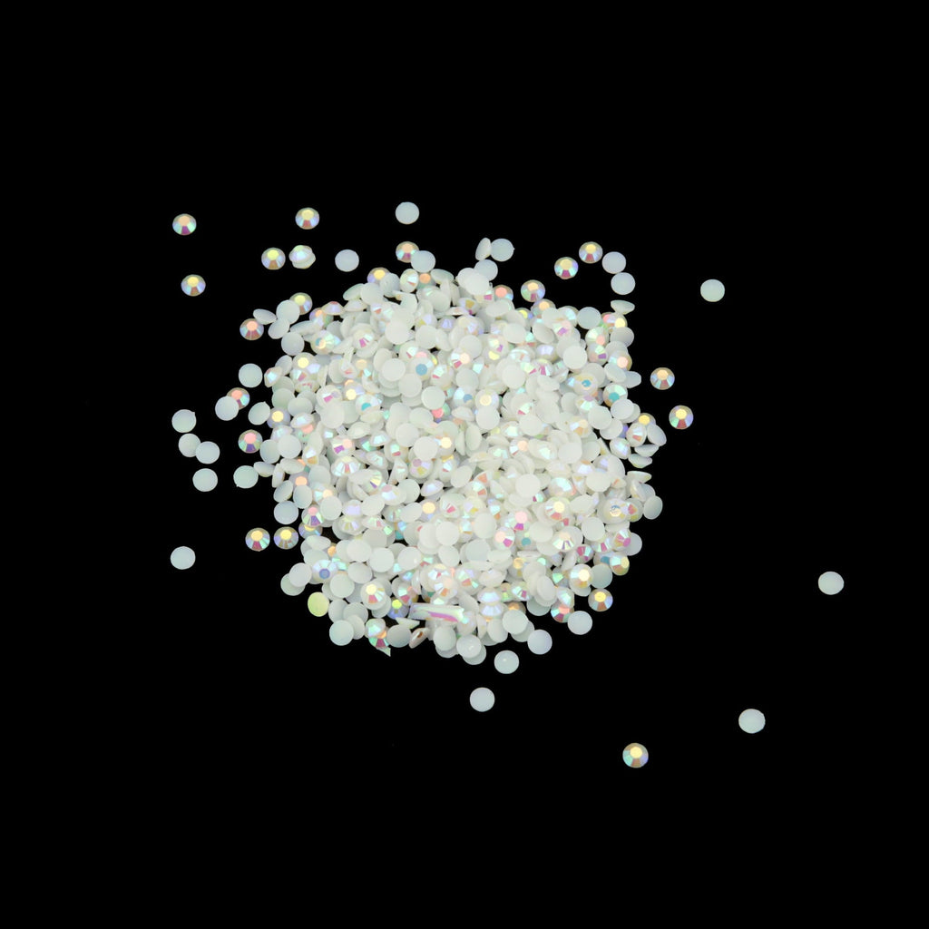 Offray Multi Faceted Off-white Plastic Loose Gemstone, 4 mm
